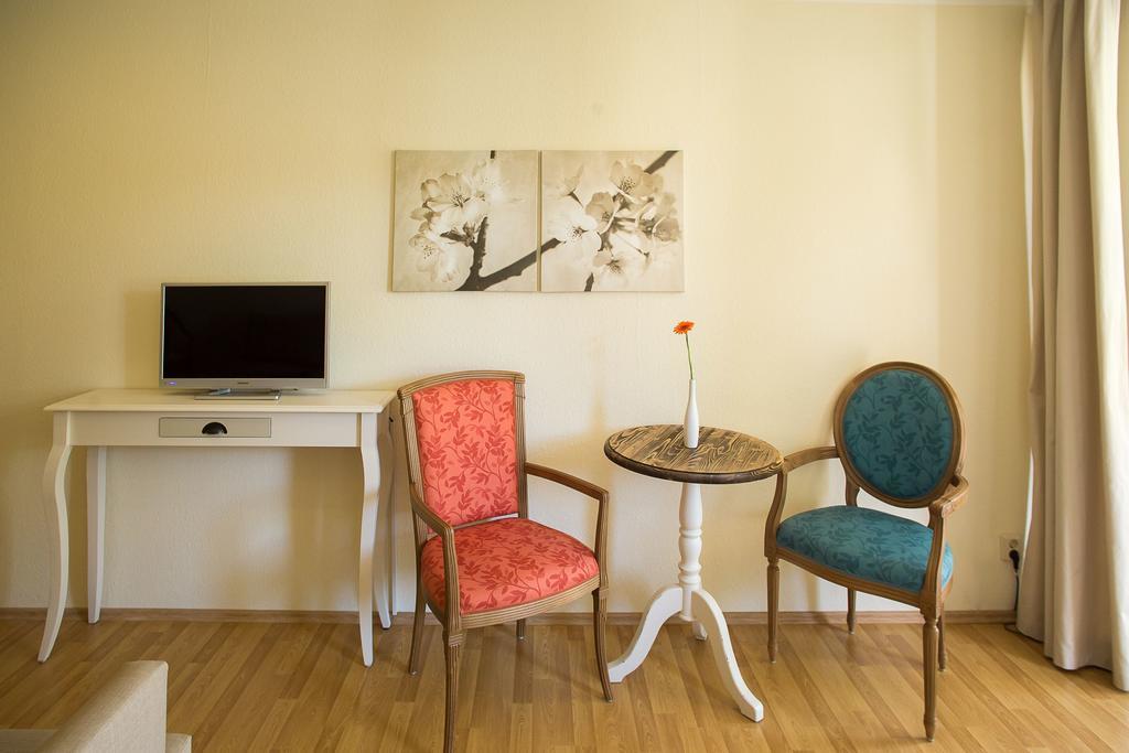 Wohlfuehlen Mit Grossem Balkon Erfurt Exterior foto