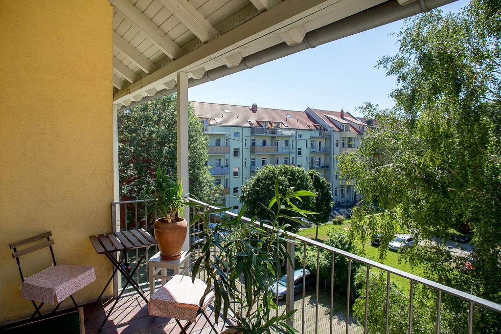 Wohlfuehlen Mit Grossem Balkon Erfurt Exterior foto